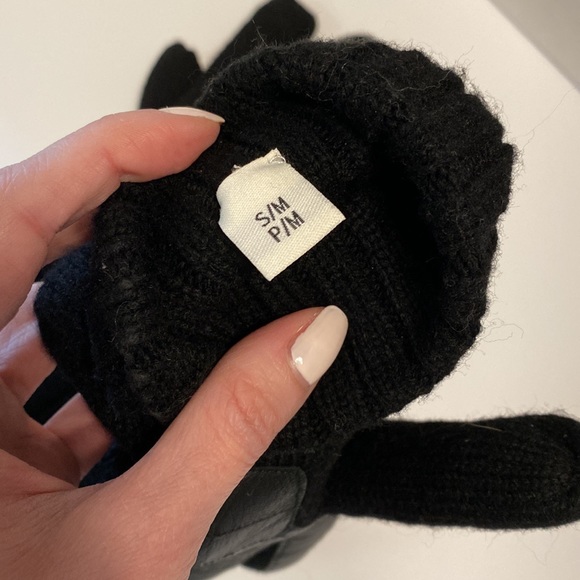 UGG Black Knit & Leather Tech Gloves - Picture 8 of 8